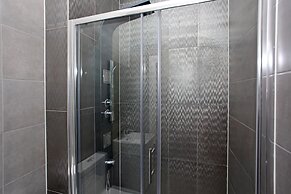 Sapphire House Apartments