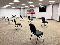 Wingate by Wyndham Kanata West Ottawa