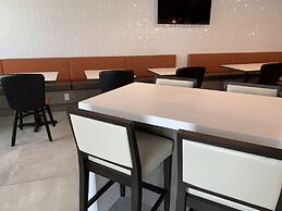 Wingate by Wyndham Kanata West Ottawa