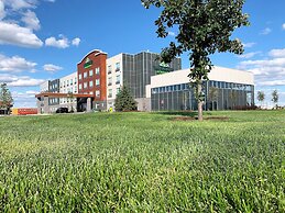 Wingate by Wyndham Kanata West Ottawa