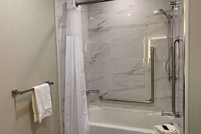 Wingate by Wyndham Kanata West Ottawa