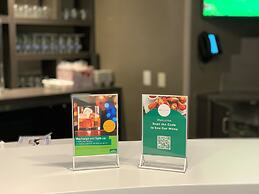 Wingate by Wyndham Kanata West Ottawa