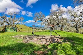 LX 57: Weathertop Rustic Ranch in Carmel With Luxury Amenities