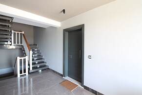 Elia Apartments Side