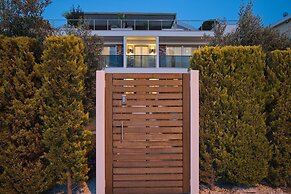 Elia Apartments Side