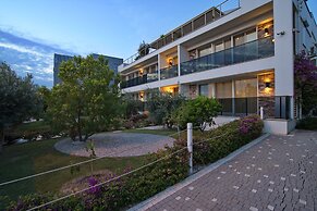 Elia Apartments Side