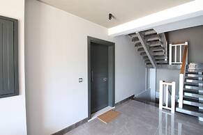 Elia Apartments Side