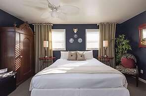 Rehoboth Guest House - Adults only