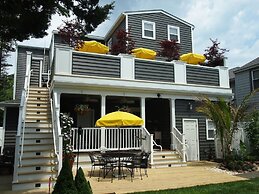 Rehoboth Guest House - Adults only