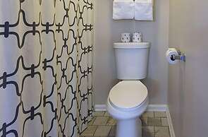 Rehoboth Guest House - Adults only