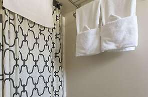 Rehoboth Guest House - Adults only