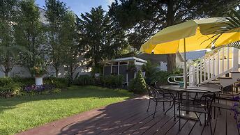 Rehoboth Guest House - Adults only