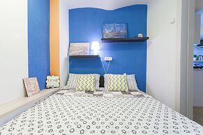 Sweet Home Apartments on Italyanskaya