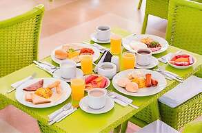 Hotel Sorrento Santa Marta