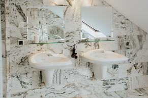 Green Wood Apartment Stara Ochota, 6th floor - no lift