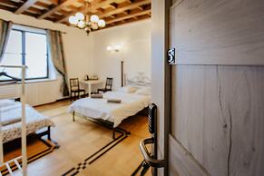 Green Wood Apartment Stara Ochota, 6th floor - no lift