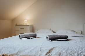 Green Wood Apartment Stara Ochota, 6th floor - no lift