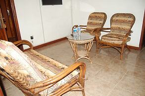 GoExpat Safaris