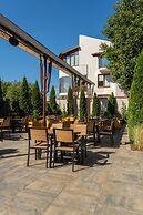 Hotel Cetate