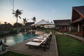 D'Byas Beach Club and Villa