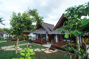 D'Byas Beach Club and Villa