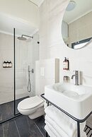 Villa Albi - Machne Yehuda Hotel
