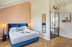 Villa Albi - Machne Yehuda Hotel