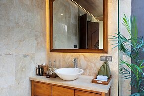 Adiwana Unagi Suites