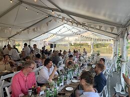 Woolshed Hill Estate