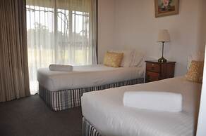 Woolshed Hill Estate