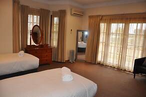 Woolshed Hill Estate