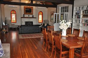 Woolshed Hill Estate