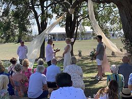 Woolshed Hill Estate