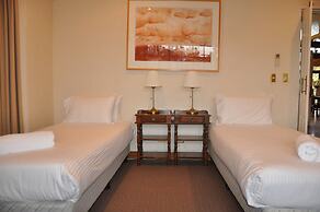 Woolshed Hill Estate