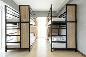 Sleep To Fly Hotel & Hostel