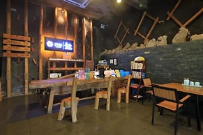 Floral Hotel Qing Lan Ju Dragon Valley