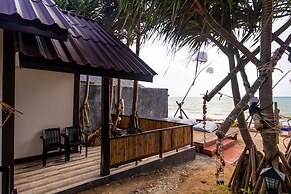 Harry's Sunset Klong Nin Beach