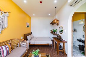 Nang House Homestay