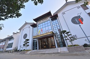 Jingcui Huanyi Hotel