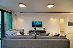 Dov Garden apartment with private pool