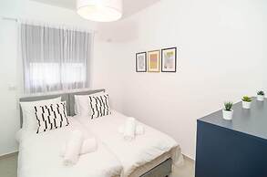 Dov Garden apartment with private pool