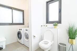 Dov Garden apartment with private pool