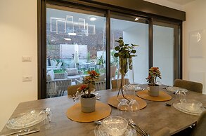 Dov Garden apartment with private pool