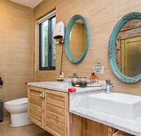 Floral Hotel Lynn's Resort Suzhou