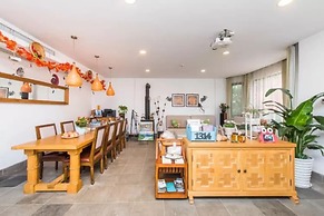 Floral Hotel Lynn's Resort Suzhou