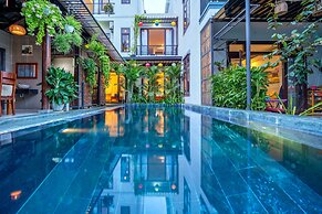 Sands River Hoi An Villa