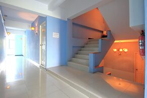 Super OYO 427 Chill Apartment