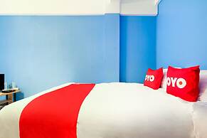 Super OYO 427 Chill Apartment