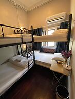 Lemon Siam Hostel