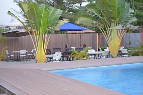 Gracious Hotel
